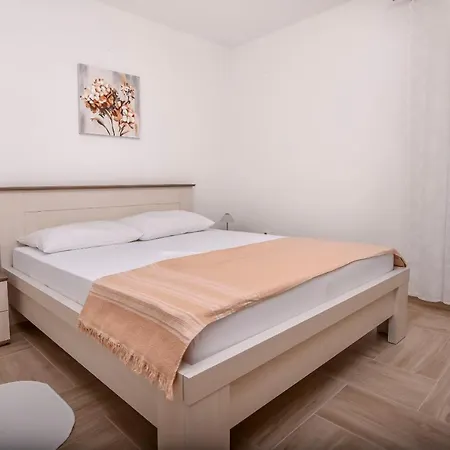 Ruza Apartment Razanj