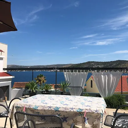 Apartment Ruza Razanj