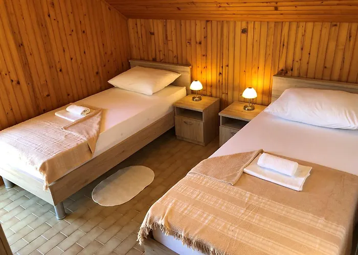 Ruza Lejlighed Ražanj